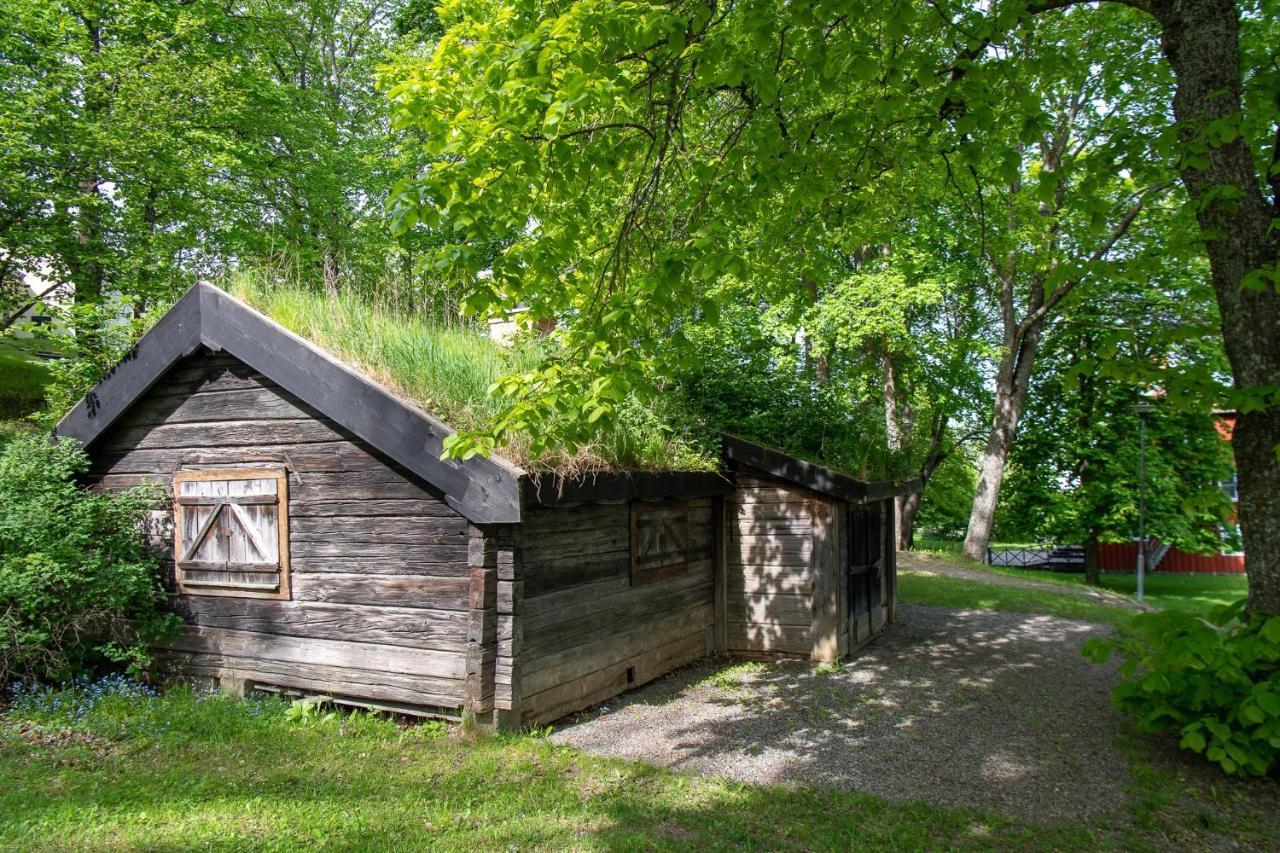 Mangelgardens B&B Soderkoping Exterior photo